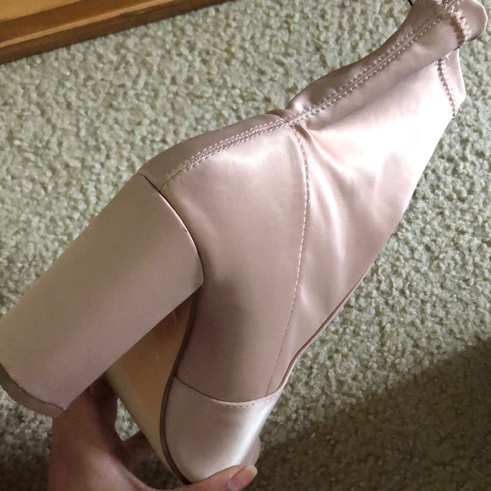 Express bootie heels - Picture 4 of 4